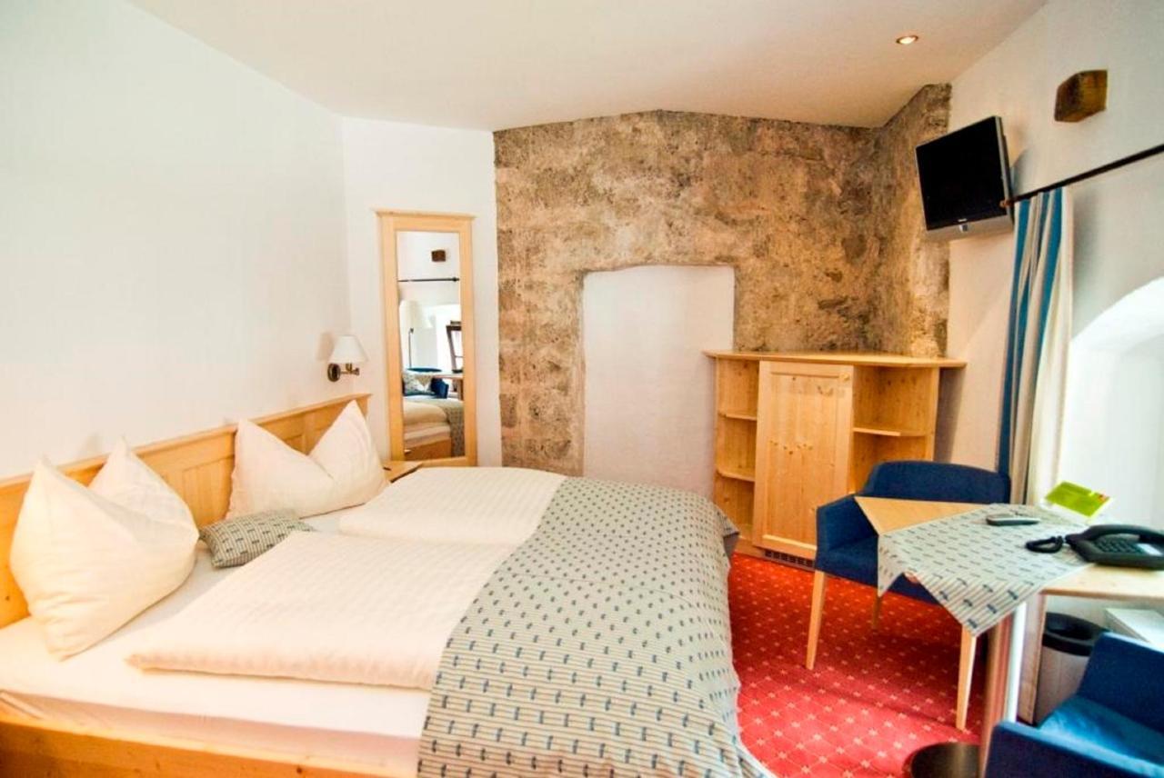Hotel Kartause Gaming エクステリア 写真